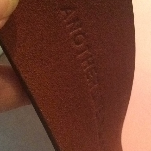 Another Line Split Leather Wood & Studs Buckle M - Picture 4 of 6